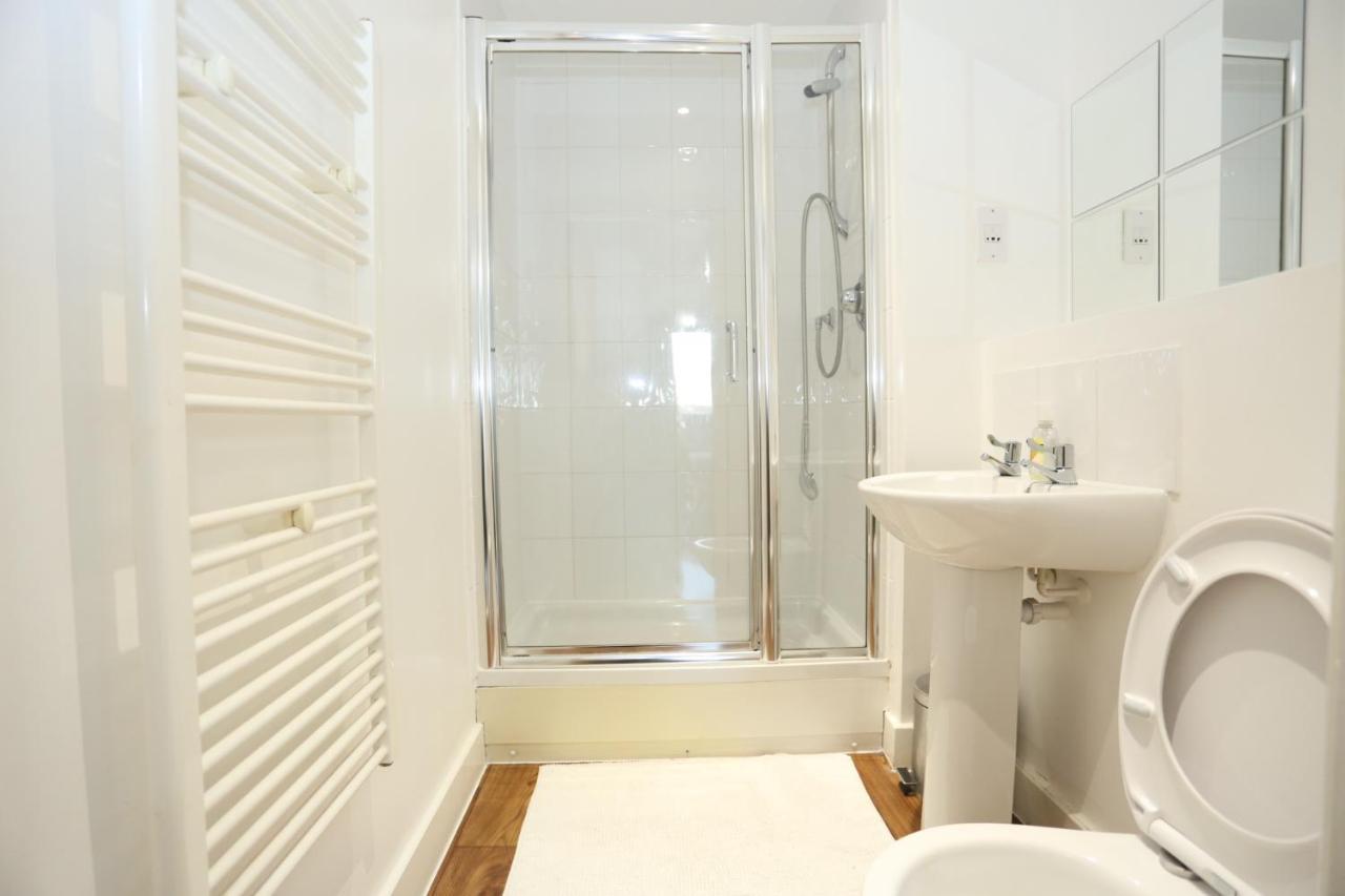 Lovely View 2 Beds 2 Bath Apartment, 伦敦 外观 照片